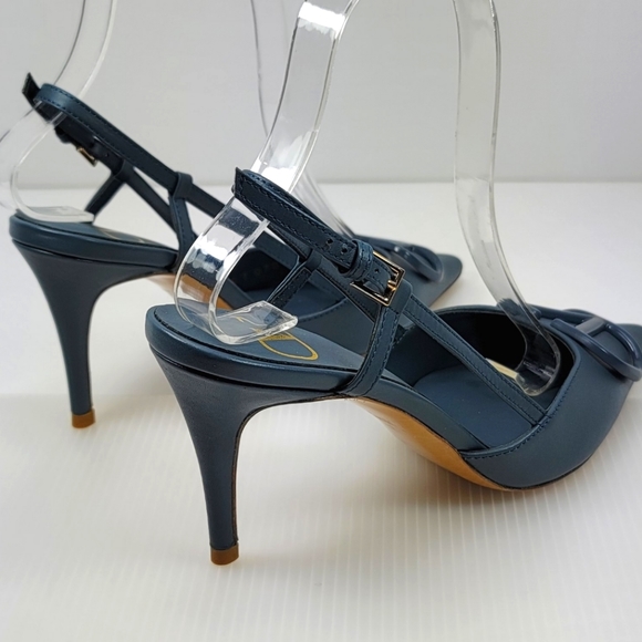 Garavani Valentino VLOGO SIGNATURE CALFSKIN SLINGBACK PUMP - 3" - Picture 5 of 11